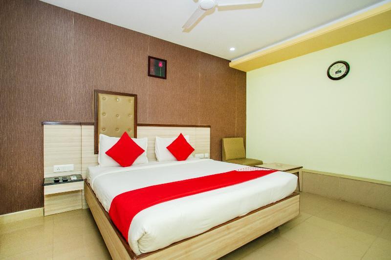 Oyo 6960 Kengeri Hotel Bangalore Ngoại thất bức ảnh